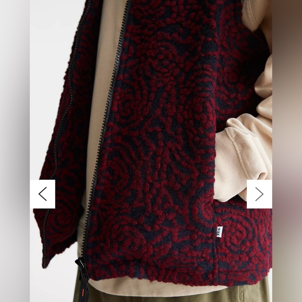 NWT Wax London Cozi Vest Wool Blend Navy Red Mens Medium - Picture 3 of 3
